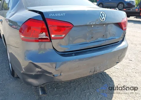 2012 Volkswagen Passat 2.5L Se из США, поврежденный, VIN 1VWBH7A36CC109582